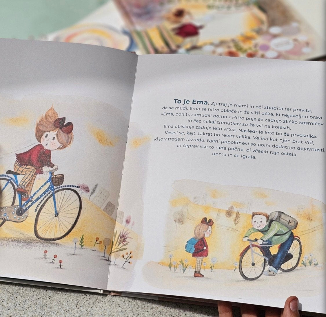 Slikanica Prisluhni gozdu